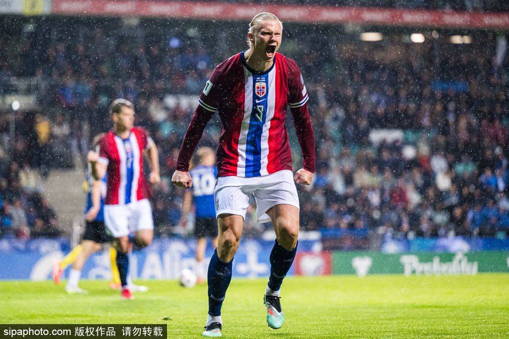 皇冠信用盘正网_展望2026世界杯：C罗梅西谢幕战+巴西冲6星 意大利又缺席皇冠信用盘正网？