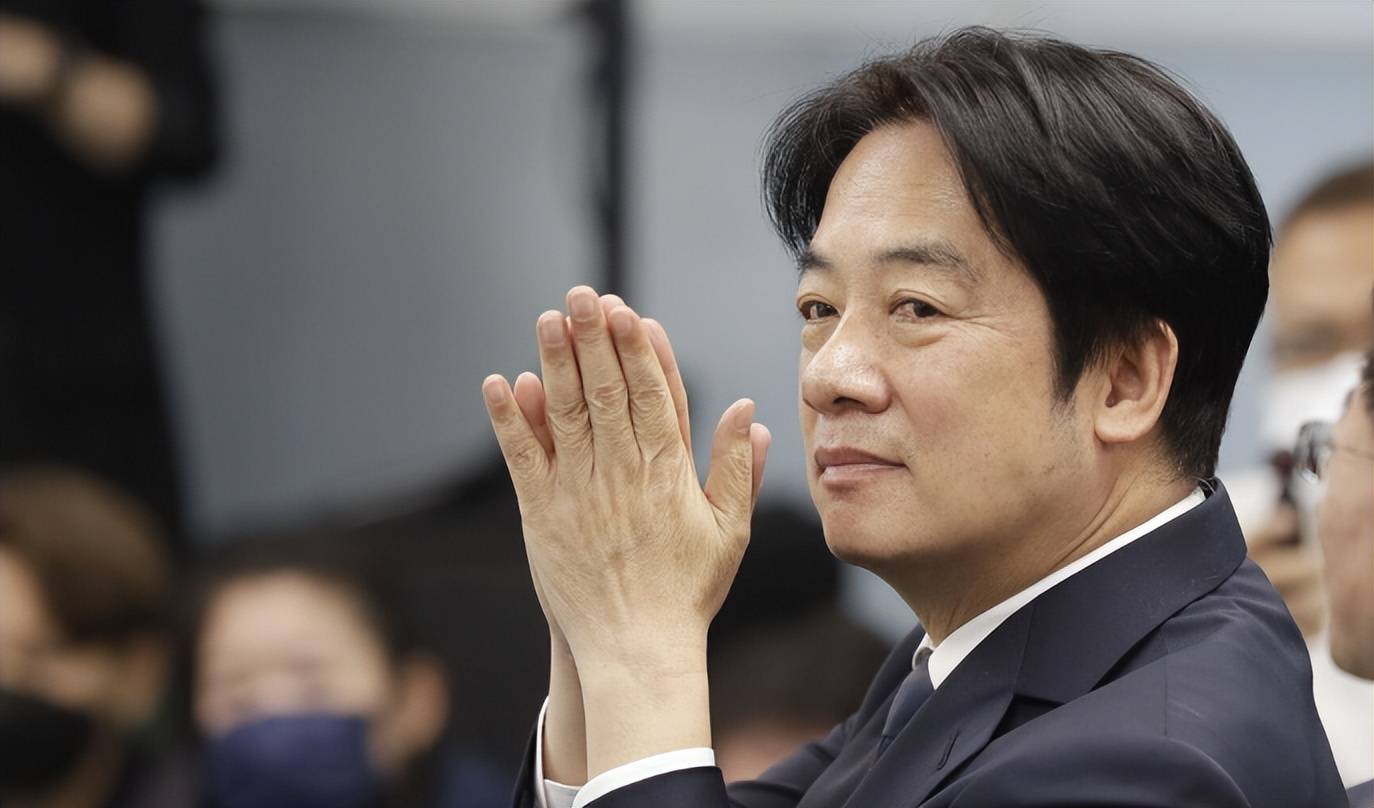 皇冠足球_董军发统一强音皇冠足球，不到24小时，美媒放出消息，特朗普叫停对台军援