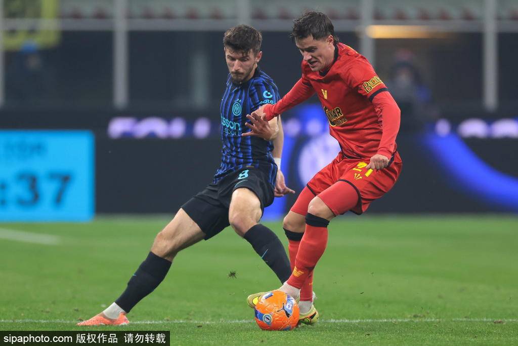 皇冠体育网注册_国米冬窗引援瞄准萨格勒布迪纳摩边卫瓦林契奇：能否填补邓弗里斯的空缺皇冠体育网注册？