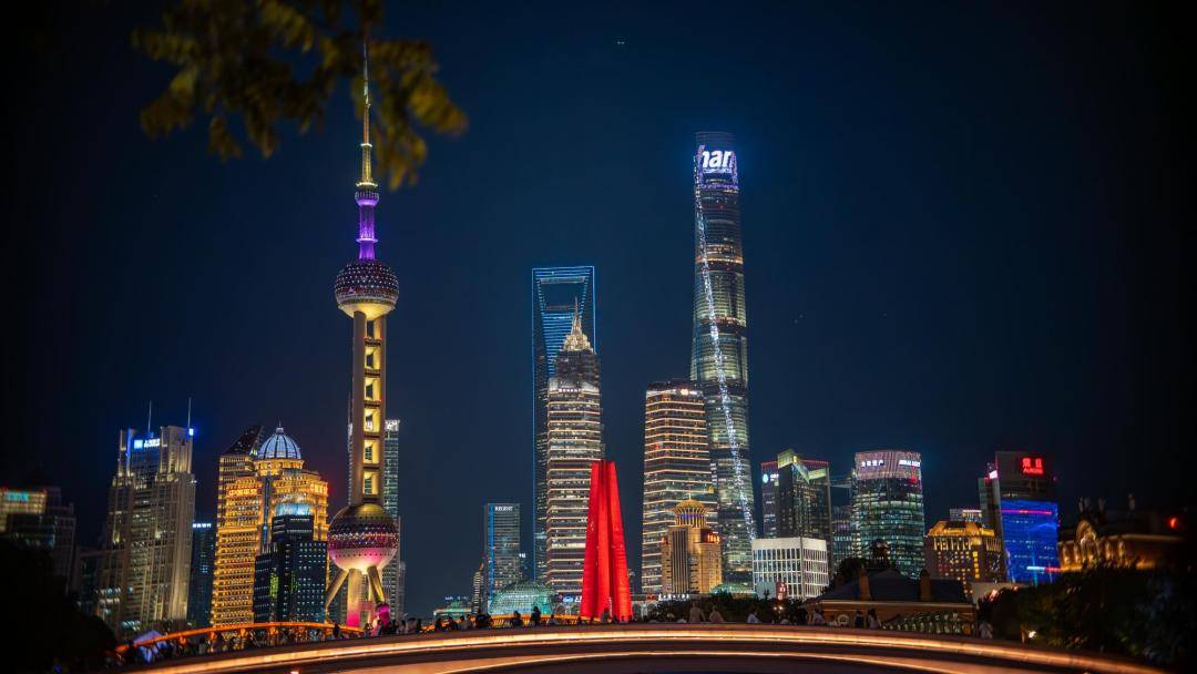 皇冠信用需要押金吗_全程1318公里皇冠信用需要押金吗，中间只停一站！探访京沪间最快列车