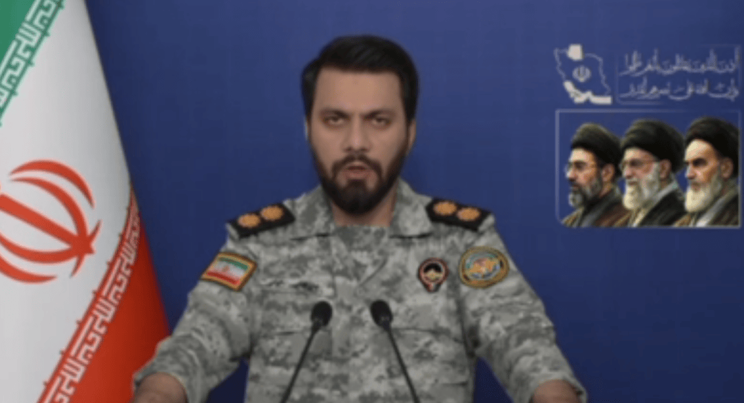 伊朗 vs 新西兰_一艘泰国货船遭炮火袭击伊朗 vs 新西兰，伊朗强硬表态：想过霍尔木兹，必须获得伊朗许可！特朗普称必要时美军会护航，商船真去求美军，结果全被拒